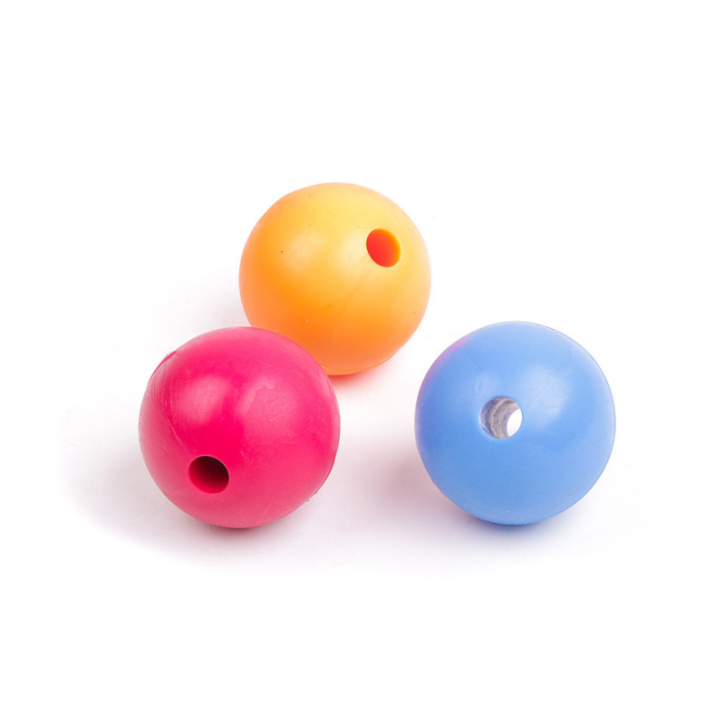 Pelota de goma grande con agujero